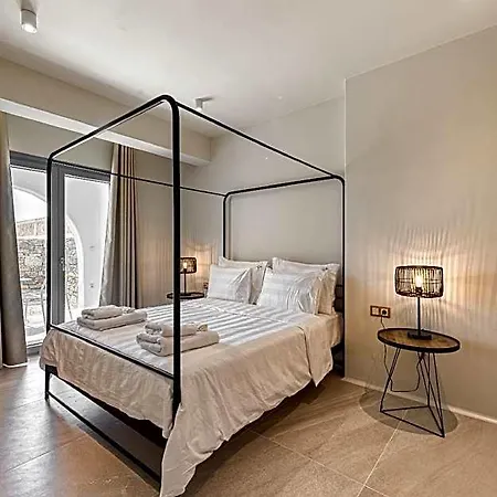 מלון Mirabelle Luxury 4*